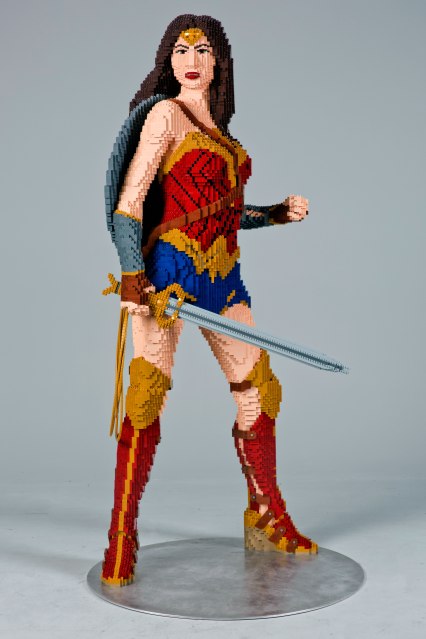 Wonder-Woman-Front